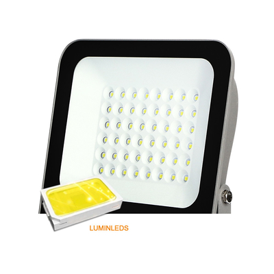 Warehouse Outdoor LED Solar Flood Light RGB 8000 Lumen 25w 50w 60w